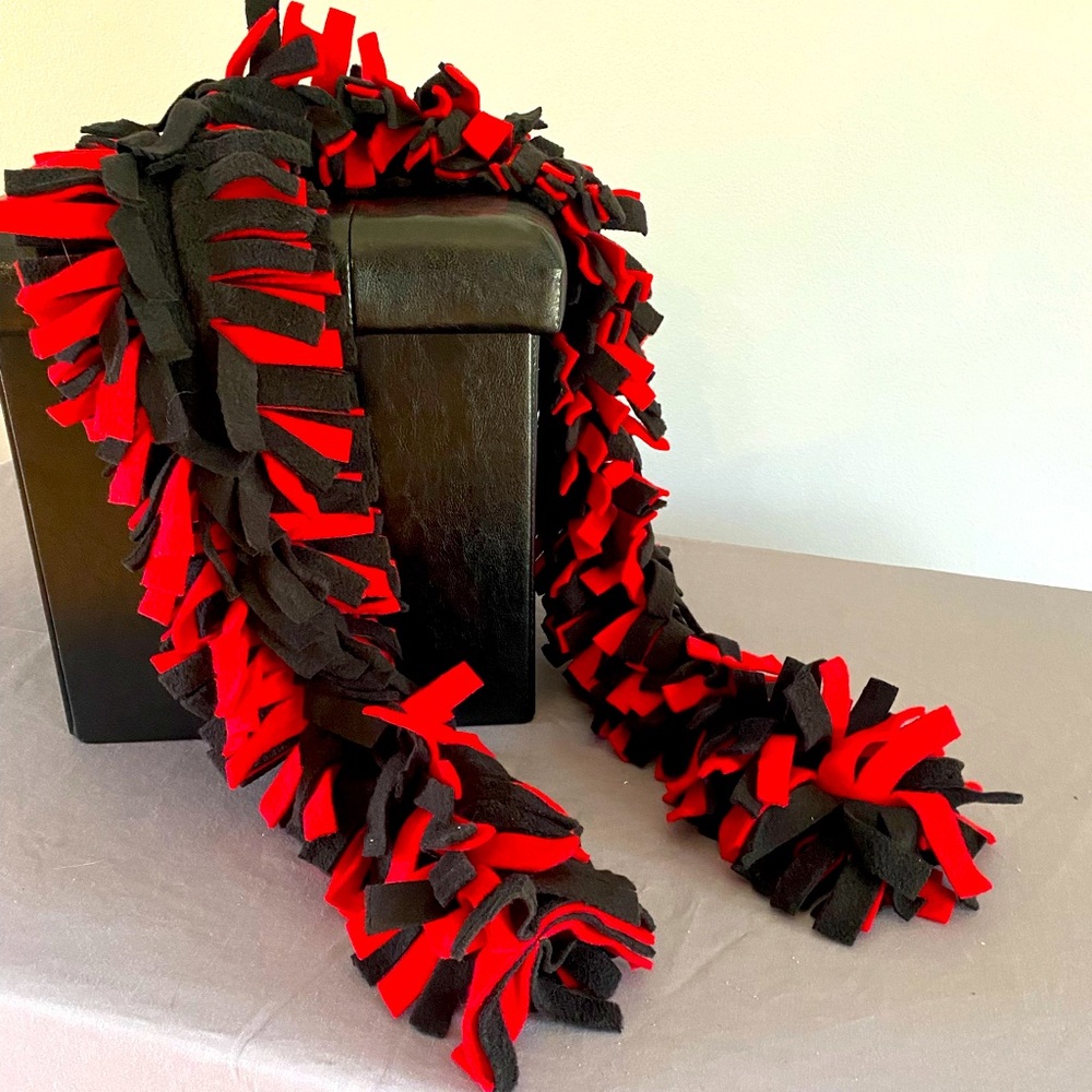 Long Fringe Fleece Neck Scarf Sport Team colors